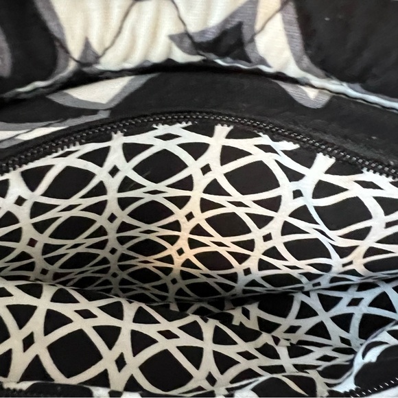 VERA BRADLEY Night & Day 2010 Metropolitan Computer Bag Weekender Black White - Picture 8 of 16